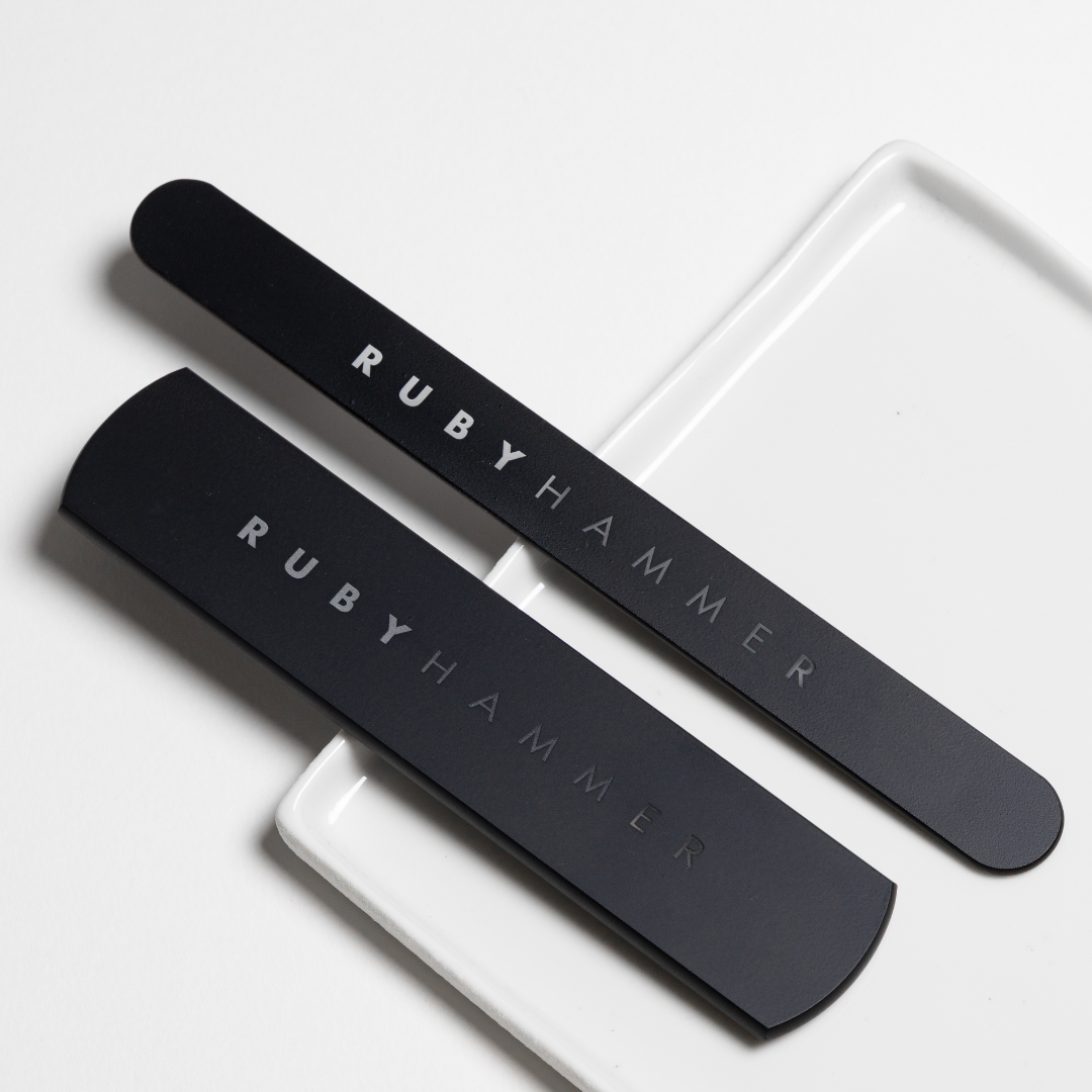 Ruby Hammer Large Glass Nail File