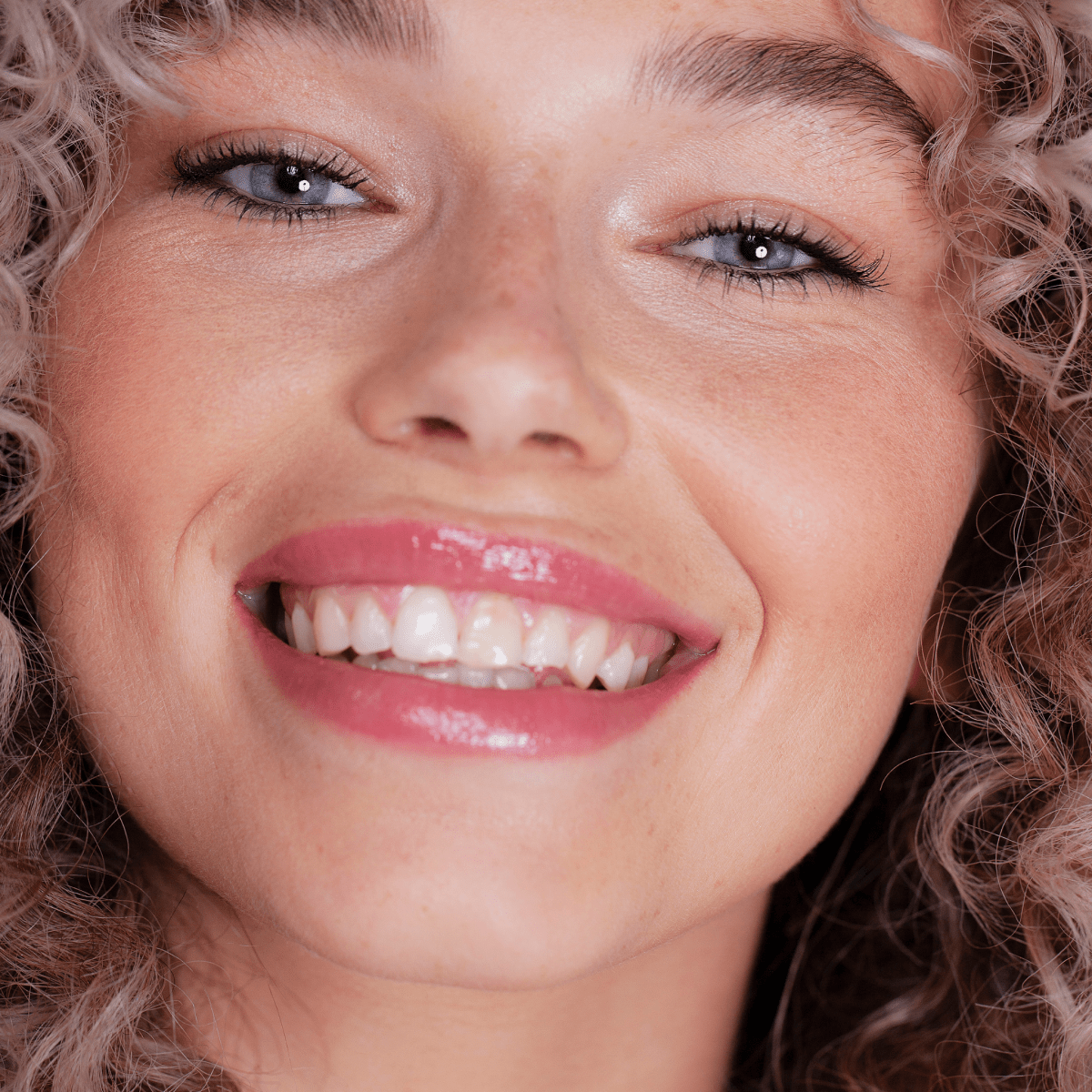 CODE LIP Lip Intense Plumper with Hyaluronic Acid
