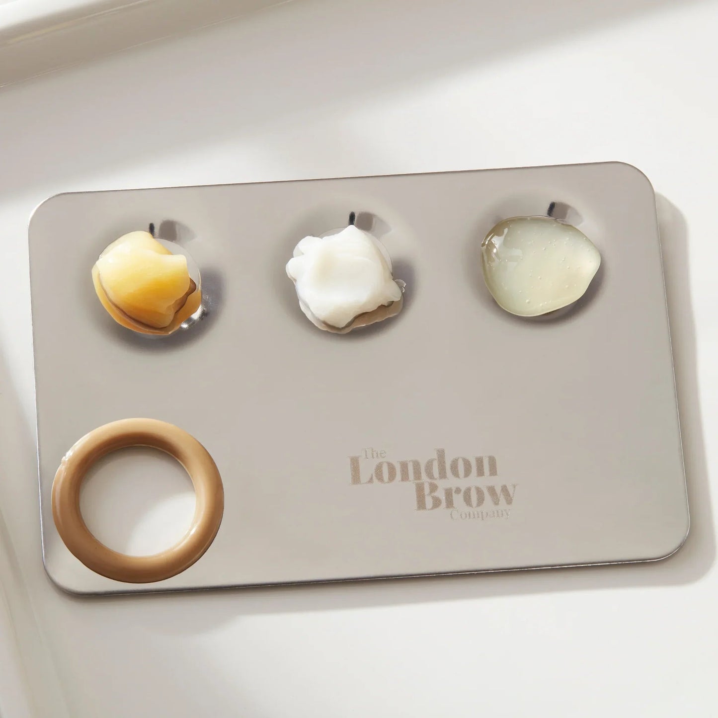 London Brow MUA Stainless Steel Mixing Palette