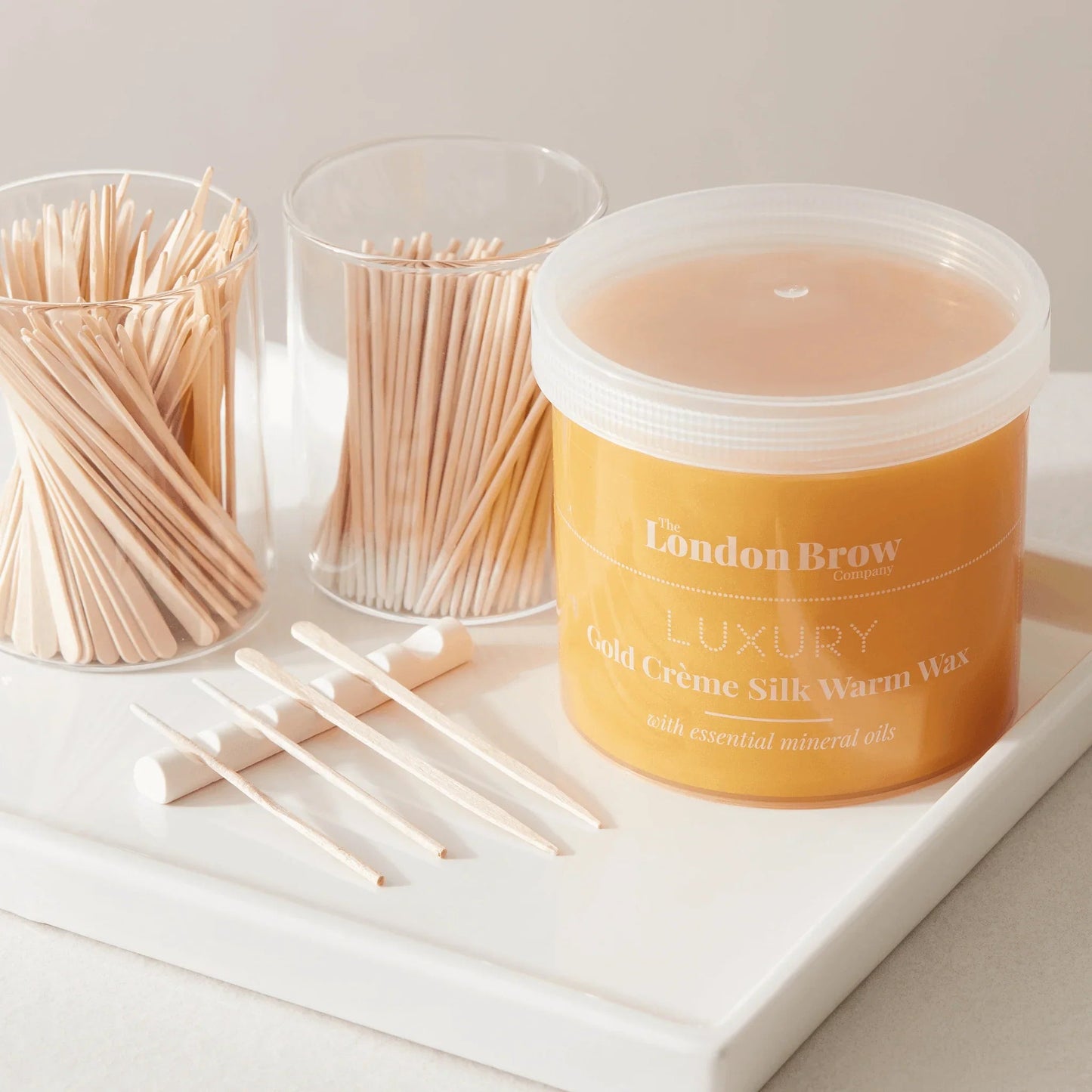London Brow Luxury Silk Warm Wax Metallic Gold 450g
